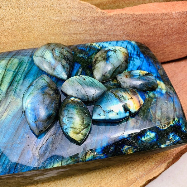 This Amazing Stone Can Help You Let Go of Stress and Anxiety - Get to Know Labradorite!