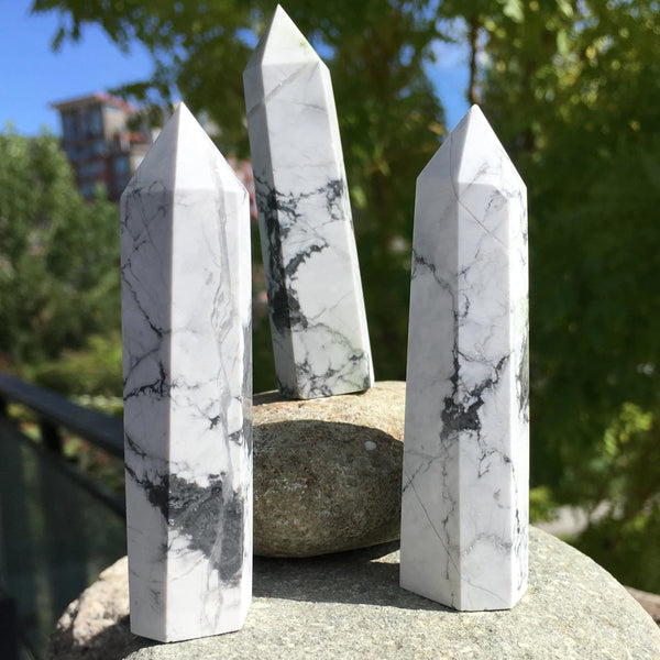 Howlite - The Stone of Serenity and Inner Peace