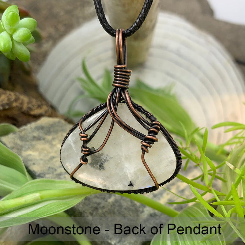 Z ARRON DESIGN Colar com pingente de fio de cobre Serenity Moonstone