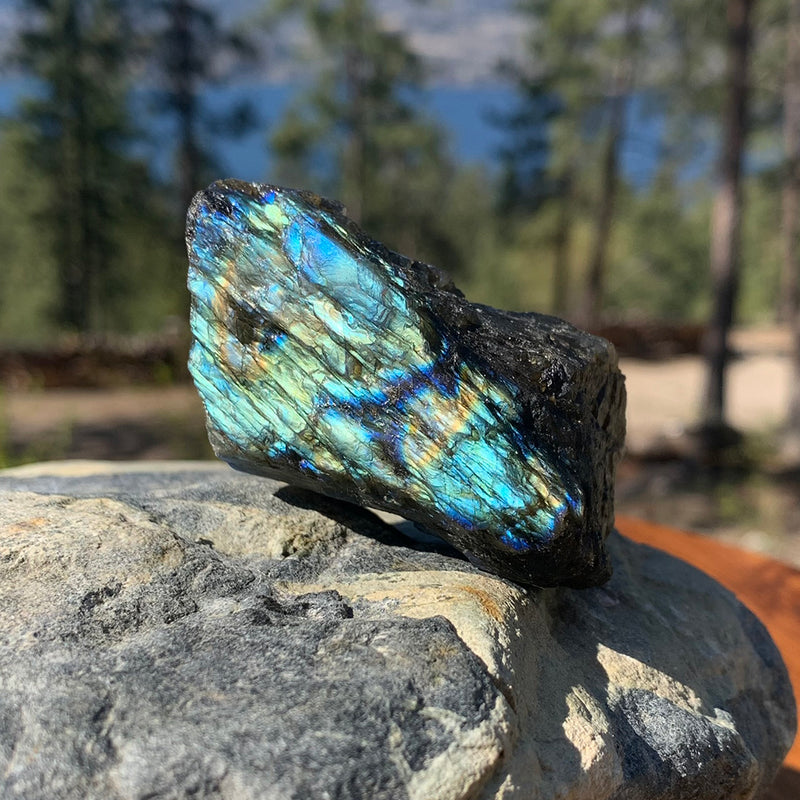 Pietra naturale labradorite appariscente