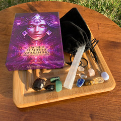 🌙 Sacred Feminine Awakening 13 Oracle Card Deck, Mini Gemstones & Course