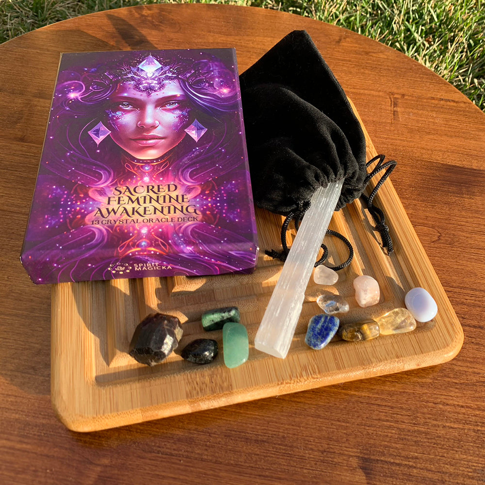 🌙 Sacred Feminine Awakening 13 Oracle Card Deck, Mini Gemstones & Course