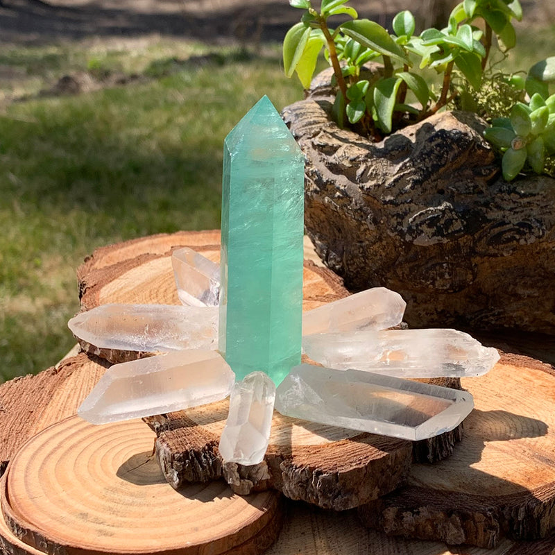 Ensemble 8 pièces fluorite verte + quartz