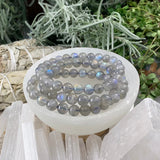 Pulsera Mala De Piedra Luna Gris Con Bolsita De Terciopelo