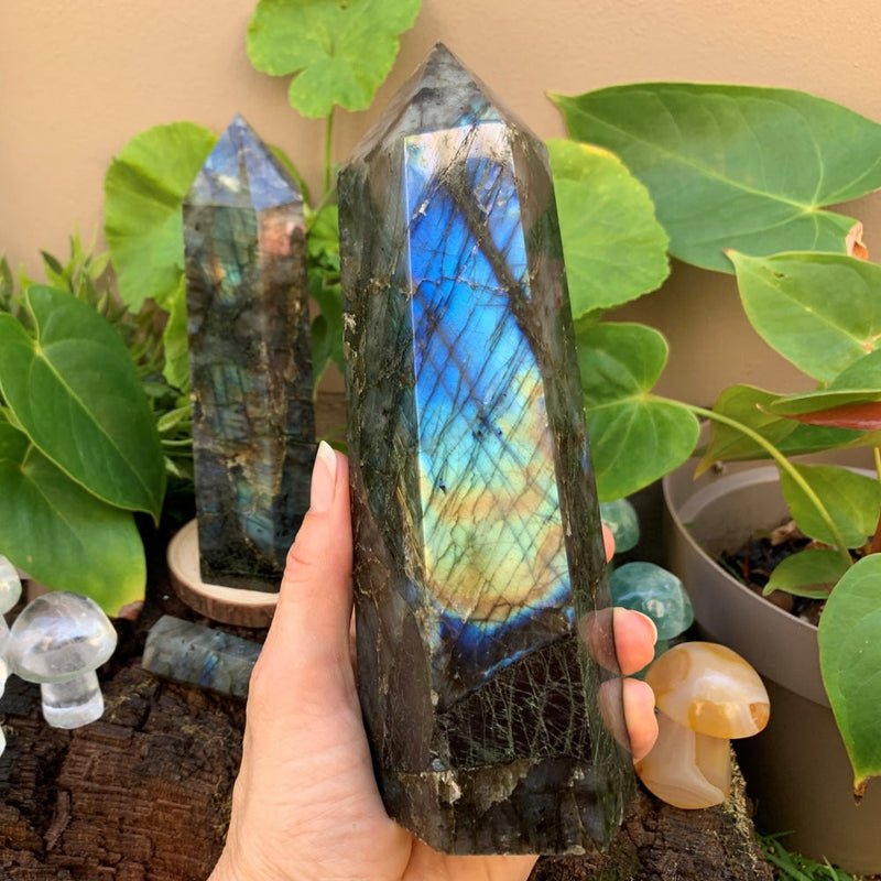 Labradorite Generator - generator