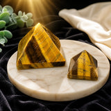 Tigerauge-Pyramide – mittelgroß