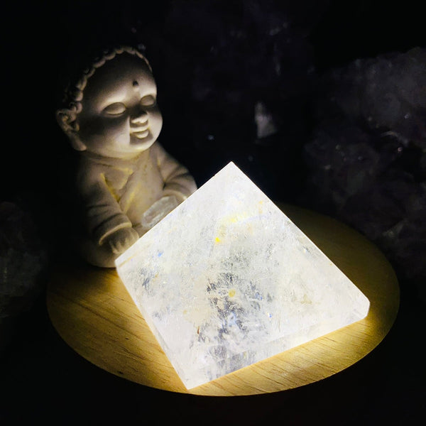 Crystal Mood Light (pirámide mediana de cuarzo transparente)