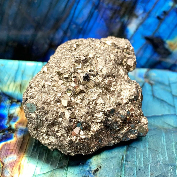 Pyrit Natural Rough - Lykkestenen